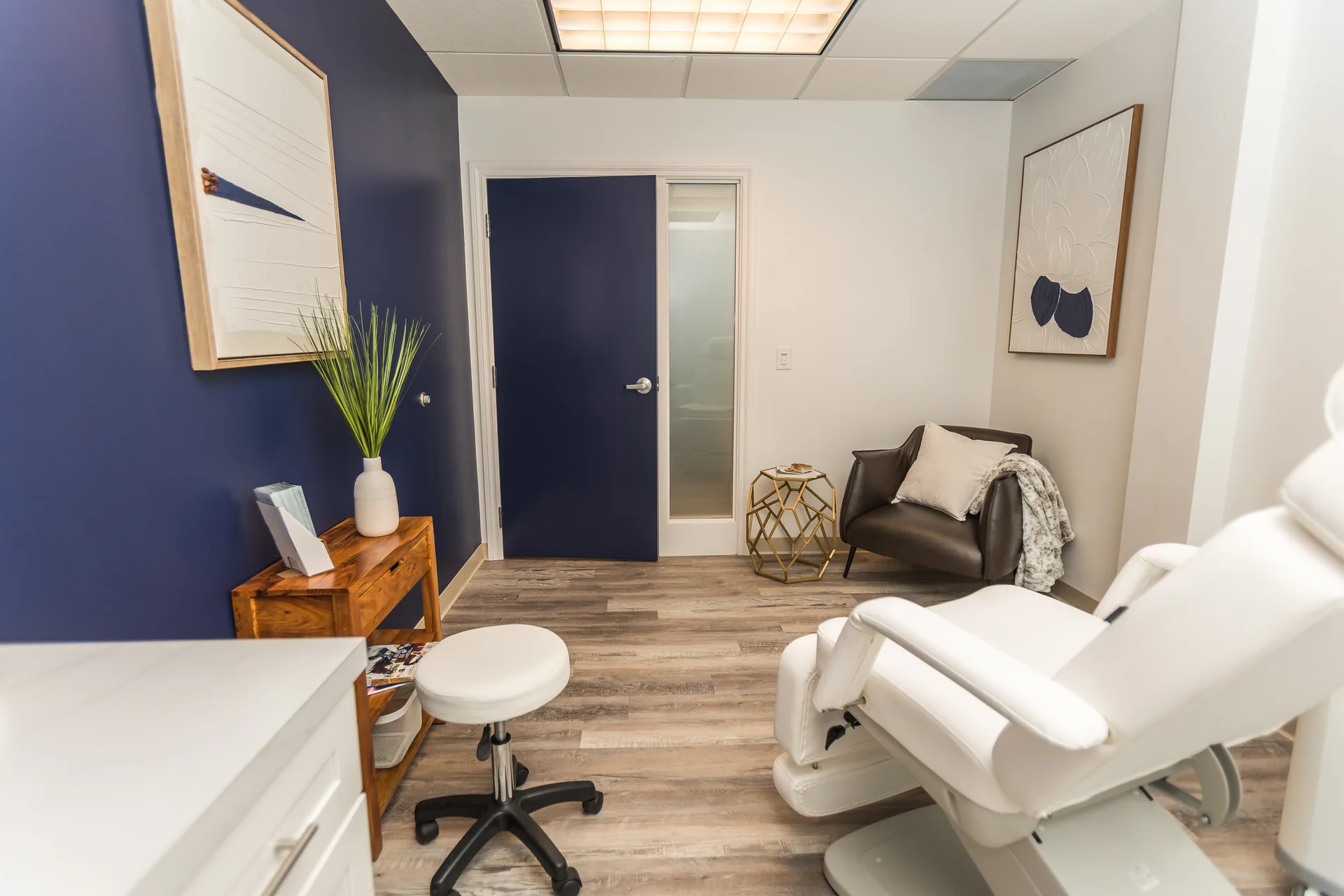 Modern Celly Health primary care exam room
